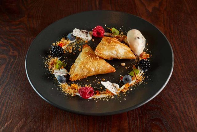 Vegan Restaurant Marlow Vaasu by Atul Kochhar Best Modern Indian, Vegan Takeaway, restaurant Marlow, best Indian restaurant Marlow.